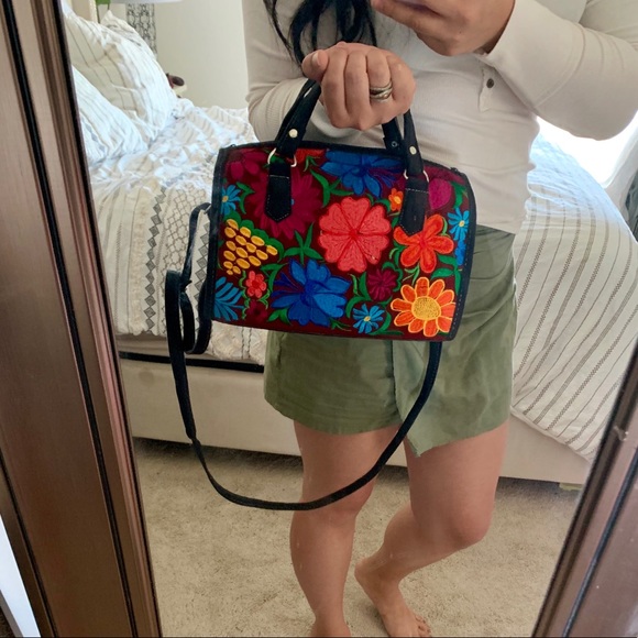 Guatemalan Handbag - Picture 6 of 8